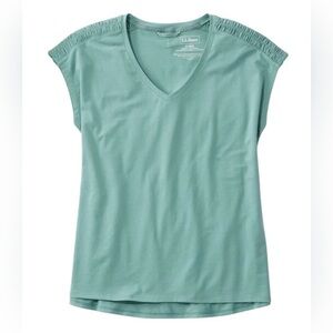 L.L.Bean women’s Beyond Soft Vneck tee in Sea Pine color, L NWOT